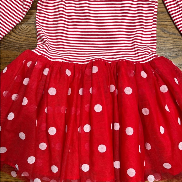 Counting Daisies Tulle Santa Appliqué Dress - Picture 13 of 13